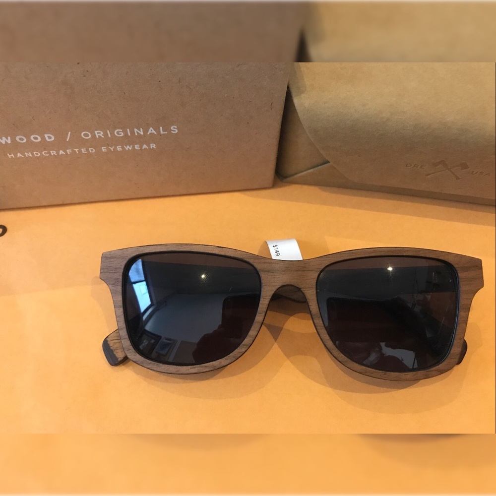Shwood- Canby Walnut Grey